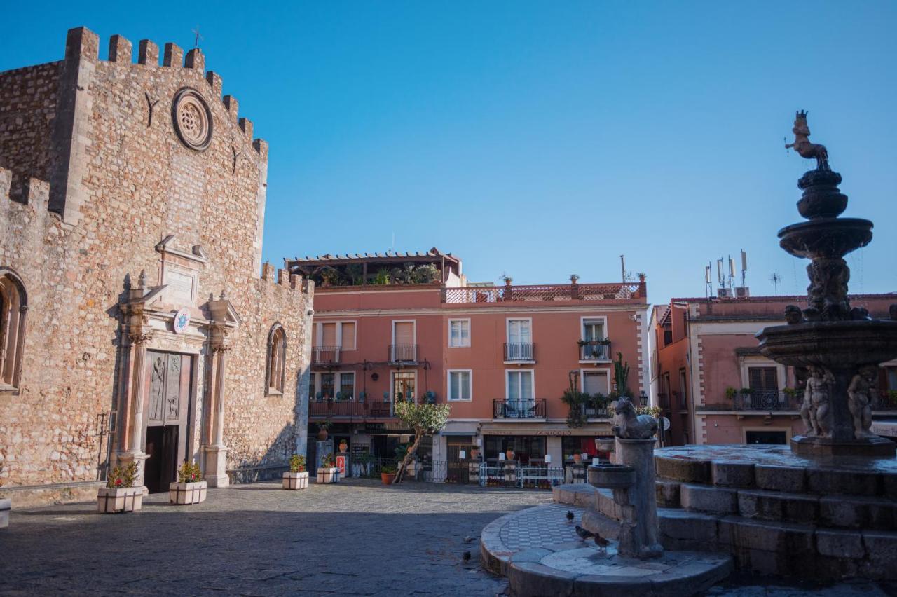 Castalia Apartments & Rooms Duomo Taormina Ngoại thất bức ảnh